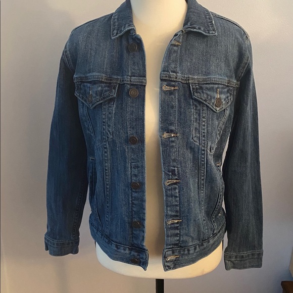 Lucky Brand Jackets & Blazers - Lucky brand Tomboy Trucker jean jacket size small